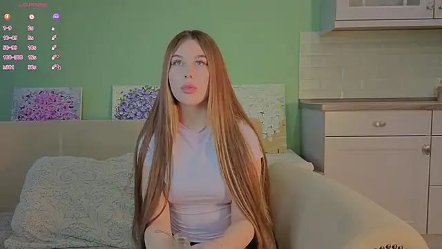 Alice Flow online show from 03/25/26, 01:17