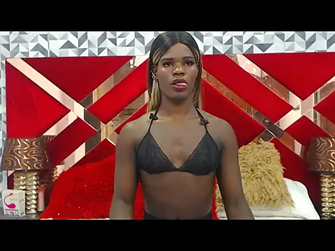 Snapshot of SusanMendoza chatting on 04/13/26, 08:36 SusanMendoza online show from 04/13/26, 08:36