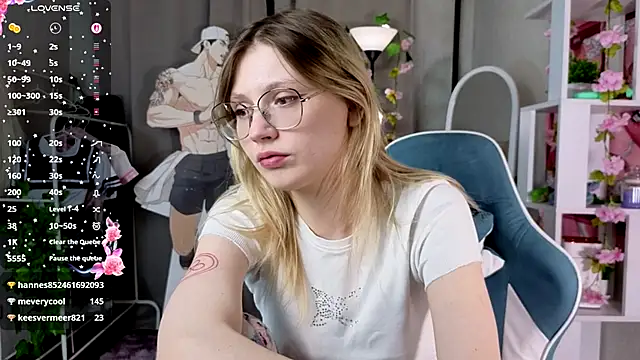 Snapshot of Swagline chatting on 03/30/26, 04:19 Swagline online show from 03/30/26, 04:19