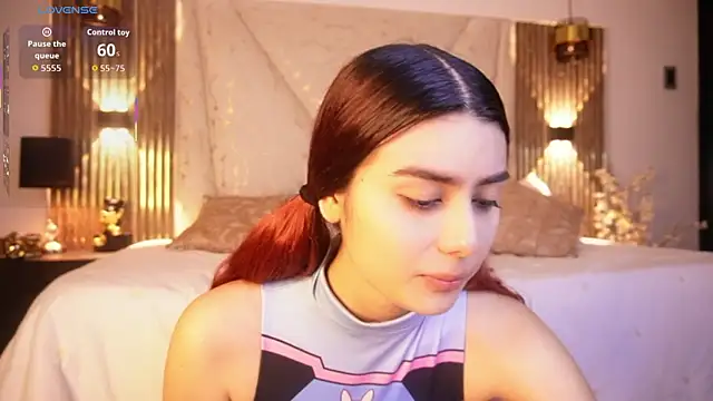 Snapshot of Doll_kira_ chatting on 03/30/26, 04:19 Doll kira online show from 03/30/26, 04:19