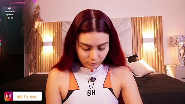 Snapshot of Doll_kira_ chatting on 05/27/26, 02:14 Doll kira online show from 05/27/26, 02:14