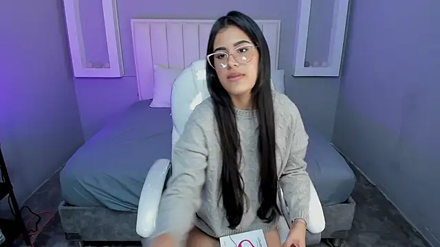 KeilyBennett online show from 04/04/26, 08:06