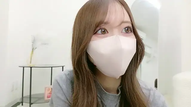 salachan v online show from 07/08/26, 12:42