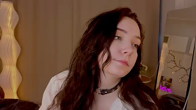 KaraNeagle online show from 04/09/26, 06:13