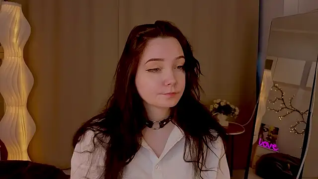 KaraNeagle online show from 04/09/26, 06:19