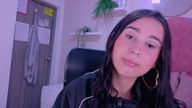 StarrMoon   online show from 03/28/26, 03:06