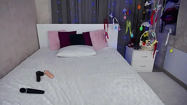 Snapshot of EvelinCuper_ chatting on 04/14/26, 05:24 EvelinCuper online show from 04/14/26, 05:24