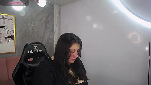 Lina ch1 online show from 03/25/26, 08:15