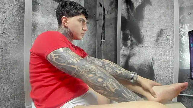 Gury tattoo online show from 05/16/26, 04:06