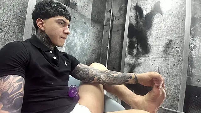 Gury tattoo online show from 05/29/26, 08:18