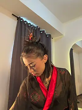 Ellelie 77 online show from 04/08/26, 02:06