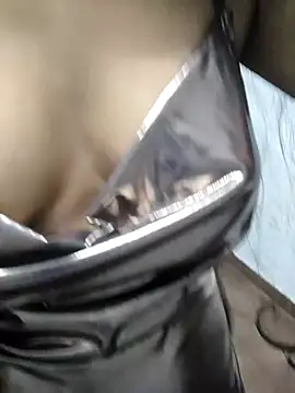 ALIZA FENDY online show from 03/25/26, 09:32