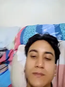 EsmeraldaNaim online show from 04/05/26, 04:37