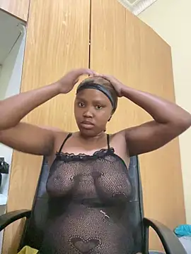 Prettiestheavenly online show from 04/02/26, 12:25