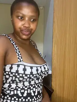 Prettiestheavenly online show from 04/24/26, 10:12