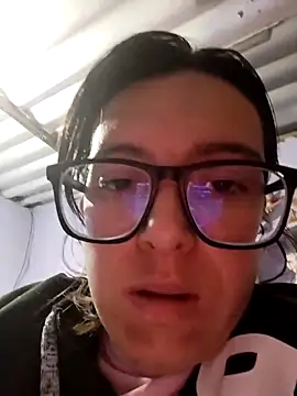 Snapshot of Greta_silber26 chatting on 03/26/26, 12:39 Greta silber26 online show from 03/26/26, 12:39