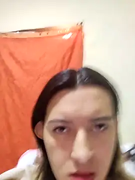 Snapshot of Greta_silber26 chatting on 04/16/26, 03:24 Greta silber26 online show from 04/16/26, 03:24