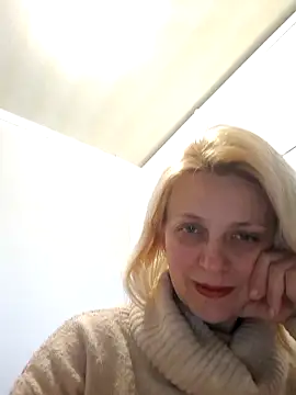 MiaLove183 online show from 04/07/26, 01:33