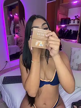 Rossie Blooms online show from 04/11/26, 08:13