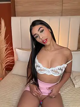 Rossie Blooms online show from 05/23/26, 10:47