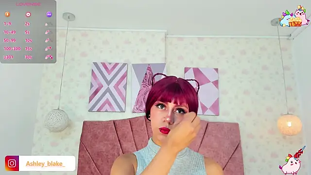 Snapshot of AshleySwett chatting on 04/02/26, 04:54 AshleySwett online show from 04/02/26, 04:54