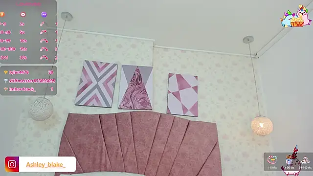 Snapshot of AshleySwett chatting on 04/09/26, 06:19 AshleySwett online show from 04/09/26, 06:19