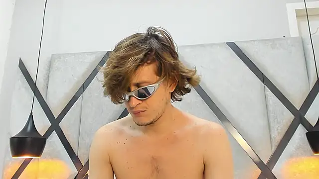 Anthonny Vegas online show from 03/27/26, 03:34