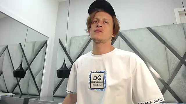 Anthonny Vegas online show from 04/22/26, 12:46