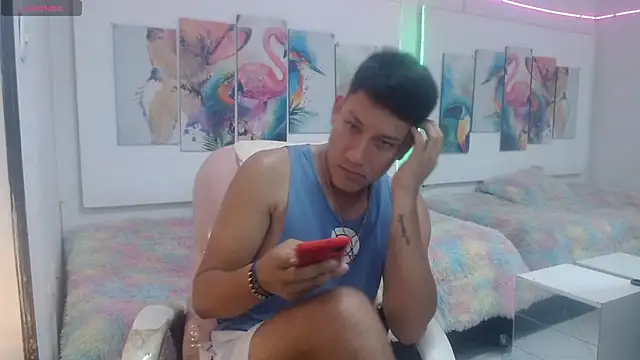 DominantBoy4 online show from 03/25/26, 08:04