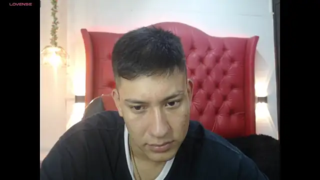 DominantBoy4 online show from 07/08/26, 01:32
