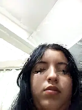 violetascottt online show from 04/11/26, 08:02