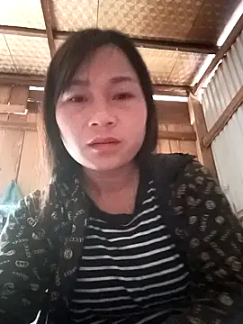 Snapshot of Cute-flowers chatting on 03/28/26, 01:16 Cute-flowers online show from 03/28/26, 01:16