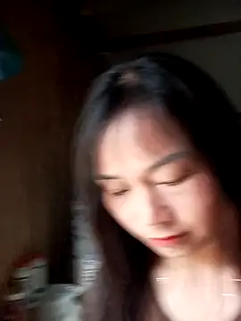 Snapshot of Cute-flowers chatting on 04/01/26, 01:17 Cute-flowers online show from 04/01/26, 01:17