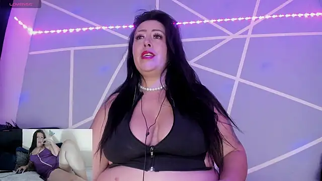 bella smit1 online show from 05/08/26, 07:14