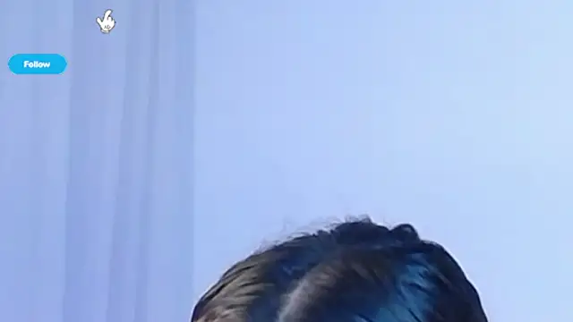 Snapshot of KylieVennet chatting on 04/01/26, 04:35 KylieVennet online show from 04/01/26, 04:35