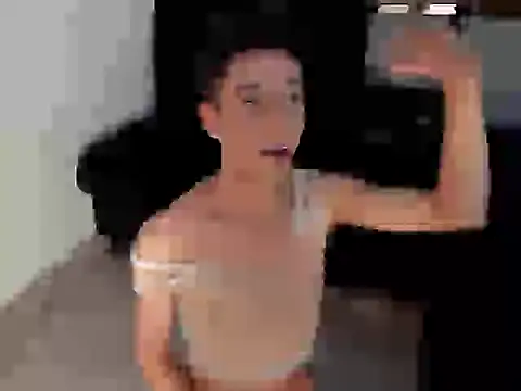 Snapshot of patrick_oficialVIP chatting on 04/10/26, 11:53 patrick oficialVIP online show from 04/10/26, 11:53