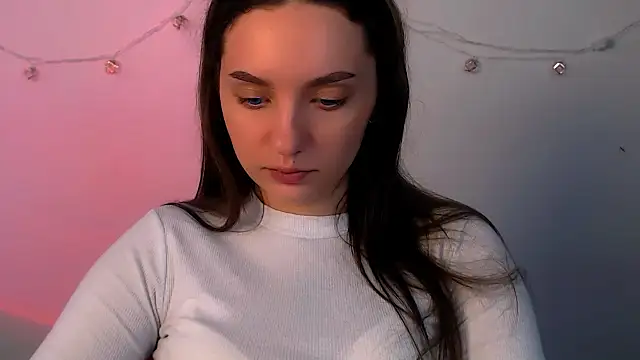 LiaSimss online show from 03/23/26, 09:57