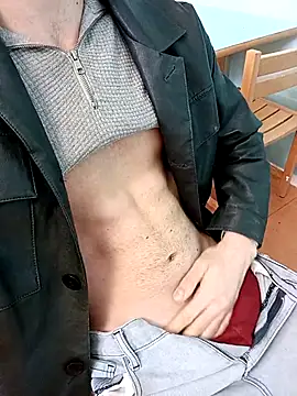 Fun yacine online show from 03/30/26, 07:42