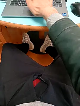 Fun yacine online show from 04/10/26, 11:48