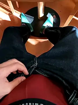 Fun yacine online show from 04/17/26, 07:44