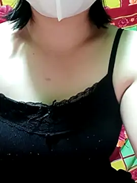 Snapshot of Dumi_009 chatting on 03/23/26, 04:38 Dumi 009 online show from 03/23/26, 04:38