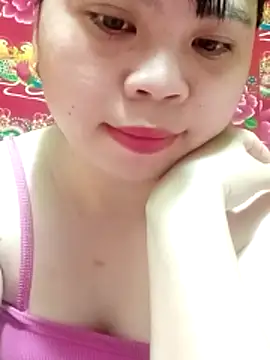 Snapshot of Dumi_009 chatting on 04/15/26, 03:13 Dumi 009 online show from 04/15/26, 03:13