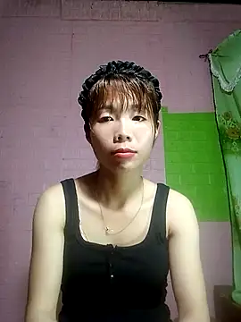 AmyLinee01 online show from 03/27/26, 05:35