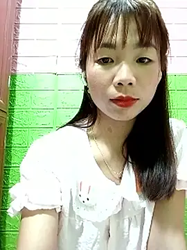 AmyLinee01 online show from 06/29/26, 11:05