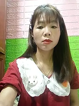 AmyLinee01 online show from 07/04/26, 11:49