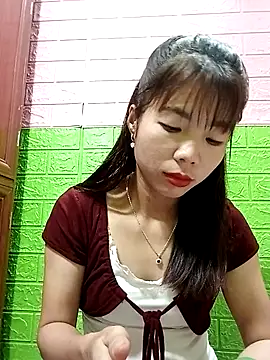 AmyLinee01 online show from 07/12/26, 09:55