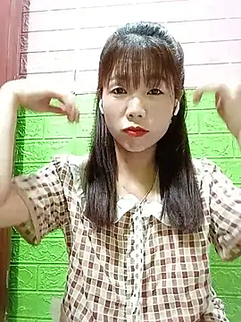 AmyLinee01 online show from 07/12/26, 10:01