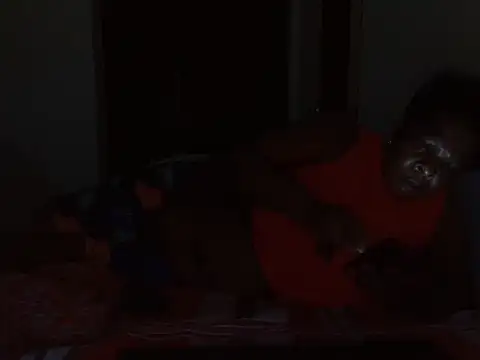 Snapshot of Lucia-boobs chatting on 03/29/26, 05:02 Lucia-boobs online show from 03/29/26, 05:02