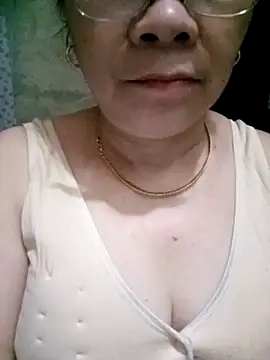 Snapshot of Funsexy1 chatting on 04/01/26, 03:40 Funsexy1 online show from 04/01/26, 03:40