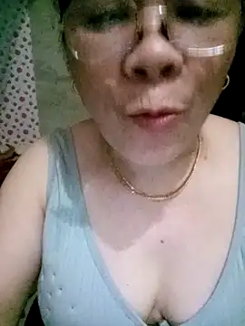 Snapshot of Funsexy1 chatting on 04/12/26, 10:20 Funsexy1 online show from 04/12/26, 10:20